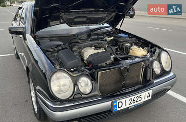 Седан Mercedes-Benz E-Class 1997 в 