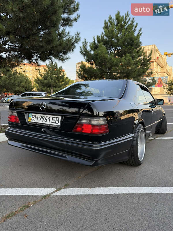 Купе Mercedes-Benz E-Class 1989 в Одесі