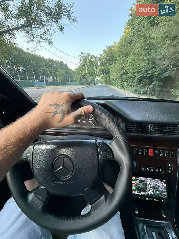 Купе Mercedes-Benz E-Class 1989 в Одесі