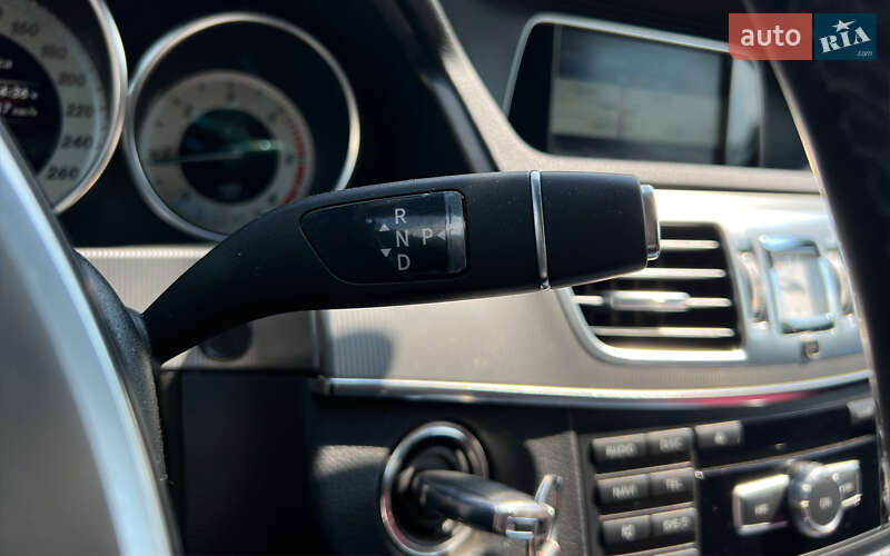 Седан Mercedes-Benz E-Class 2013 в Львове