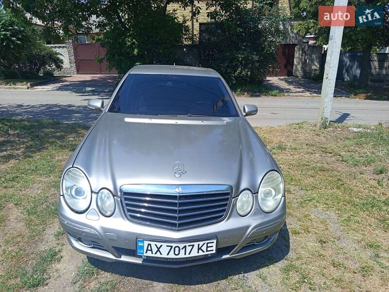 Mercedes-Benz E-Class 2008