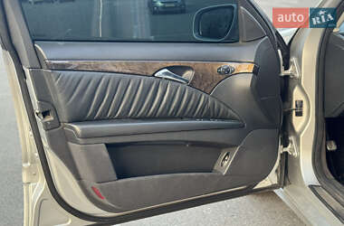 Седан Mercedes-Benz E-Class 2005 в 