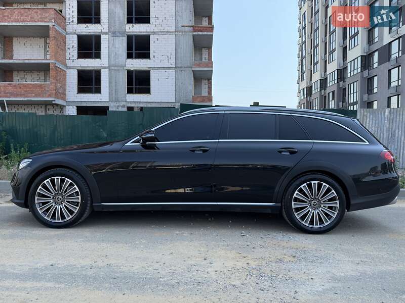 Универсал Mercedes-Benz E-Class 2018 в Киеве