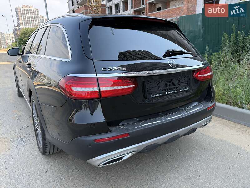 Универсал Mercedes-Benz E-Class 2018 в Киеве