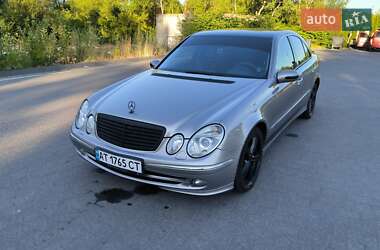 Седан Mercedes-Benz E-Class 2006 в Надвірній