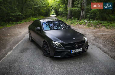Седан Mercedes-Benz E-Class 2018 в Киеве