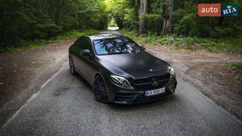 Седан Mercedes-Benz E-Class 2018 в 