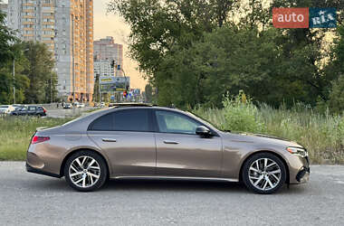 Седан Mercedes-Benz E-Class 2024 в 