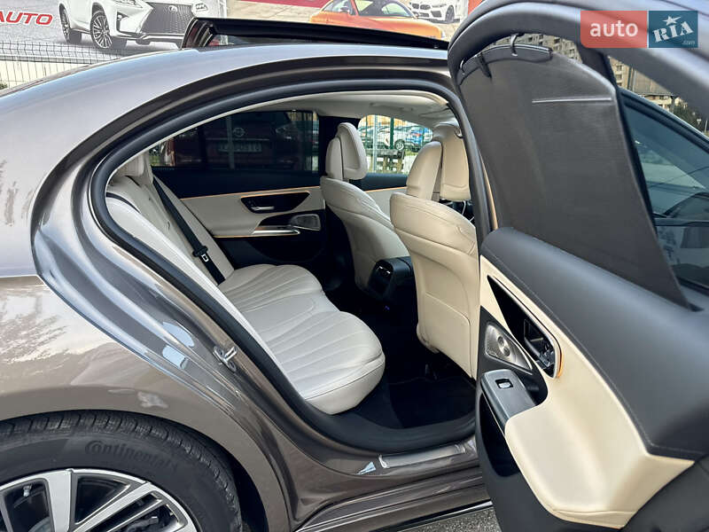 Седан Mercedes-Benz E-Class 2024 в Киеве