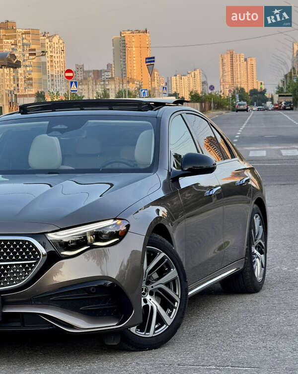 Седан Mercedes-Benz E-Class 2024 в Киеве