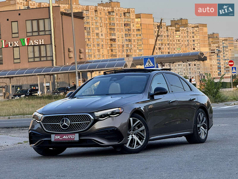 Седан Mercedes-Benz E-Class 2024 в Киеве