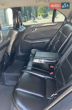 Седан Mercedes-Benz E-Class 2012 в 