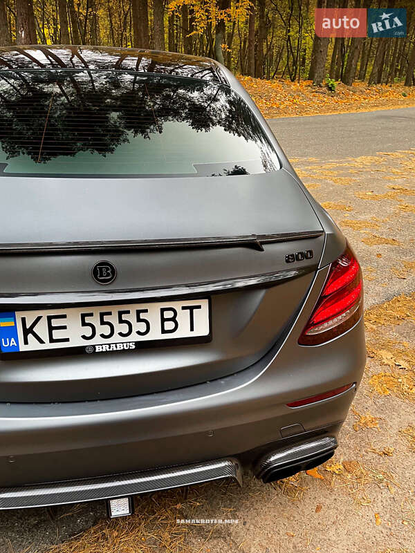 Седан Mercedes-Benz E-Class 2018 в Киеве