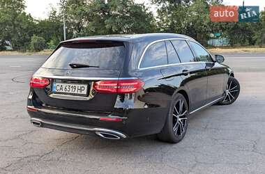 Универсал Mercedes-Benz E-Class 2016 в 