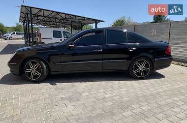 Седан Mercedes-Benz E-Class 2008 в 