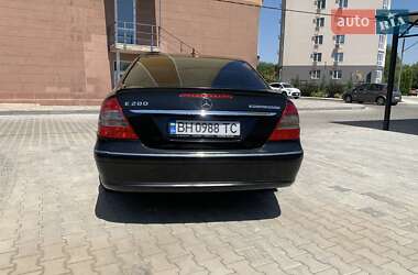 Седан Mercedes-Benz E-Class 2008 в 