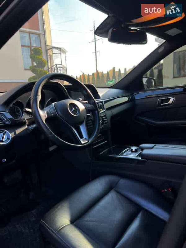 Седан Mercedes-Benz E-Class 2013 в Меденичах