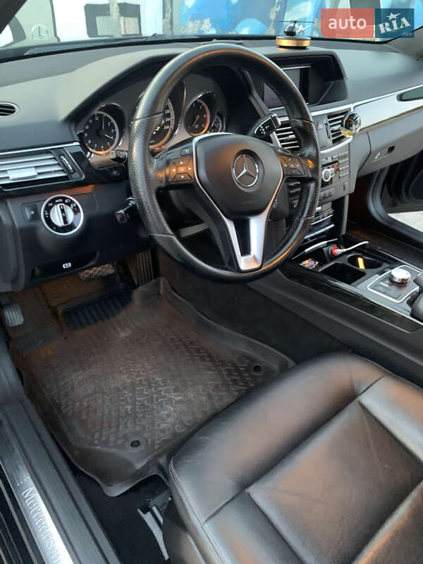 Седан Mercedes-Benz E-Class 2013 в Меденичах