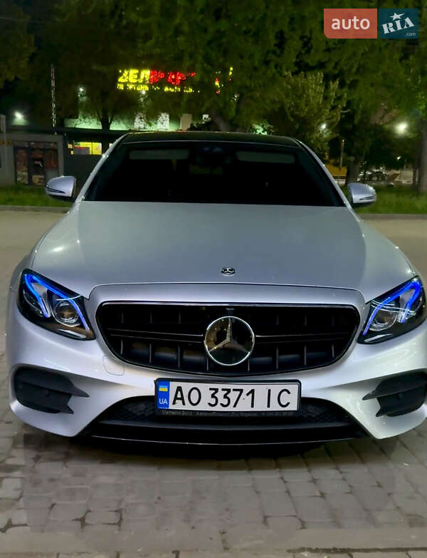Mercedes-Benz E-Class 2016
