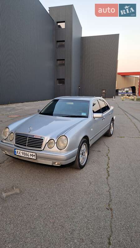 Седан Mercedes-Benz E-Class 1998 в Харкові фото 3 Седан Mercedes-Benz E-Class 1998 в Харкові