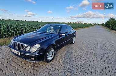 Седан Mercedes-Benz E-Class 2003 в 