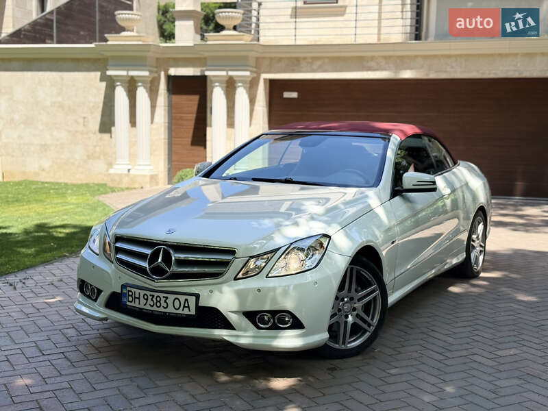 Кабриолет Mercedes-Benz E-Class 2011 в Одессе