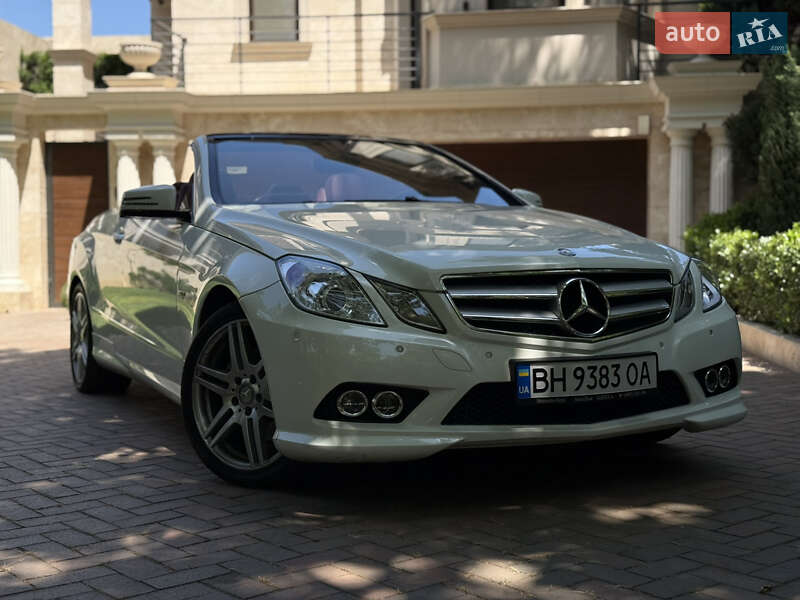 Кабриолет Mercedes-Benz E-Class 2011 в Одессе