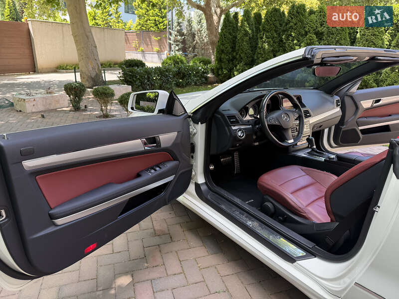 Кабриолет Mercedes-Benz E-Class 2011 в Одессе