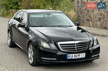 Седан Mercedes-Benz E-Class 2013 в Львові