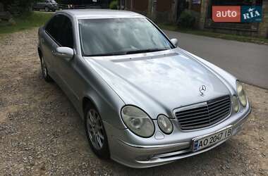 Седан Mercedes-Benz E-Class 2003 в 