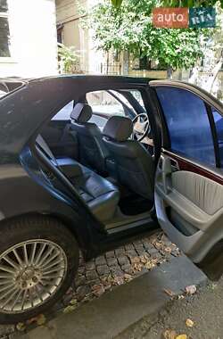 Седан Mercedes-Benz E-Class 1996 в Чернівцях