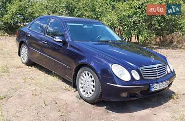 Седан Mercedes-Benz E-Class 2002 в 