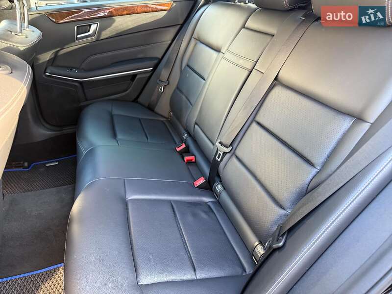 Седан Mercedes-Benz E-Class 2013 в Одессе