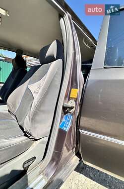 Седан Mercedes-Benz E-Class 1994 в 
