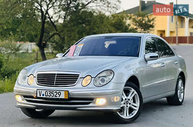 Седан Mercedes-Benz E-Class 2002 в 