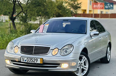 Седан Mercedes-Benz E-Class 2002 в 