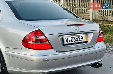 Седан Mercedes-Benz E-Class 2002 в 