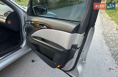 Седан Mercedes-Benz E-Class 2002 в 