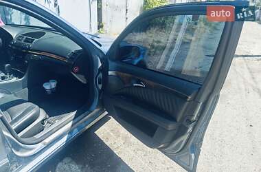 Седан Mercedes-Benz E-Class 2003 в 