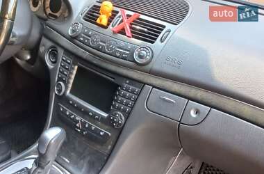 Седан Mercedes-Benz E-Class 2003 в 