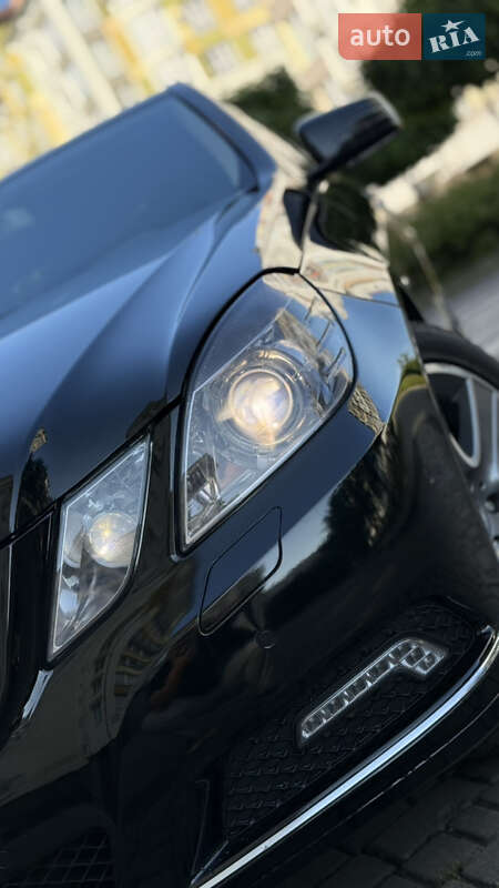 Седан Mercedes-Benz E-Class 2009 в Ивано-Франковске