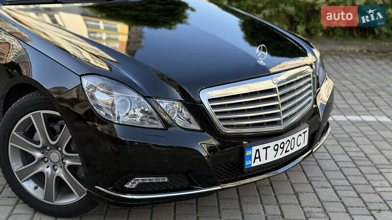 Седан Mercedes-Benz E-Class 2009 в Ивано-Франковске
