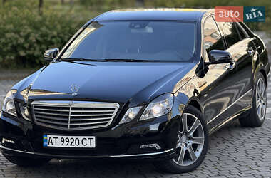 Седан Mercedes-Benz E-Class 2009 в 