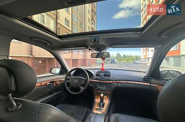 Седан Mercedes-Benz E-Class 2002 в 