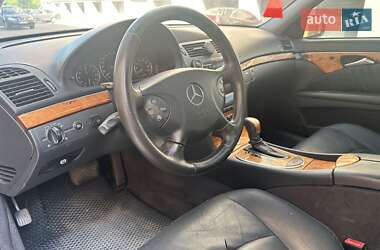 Седан Mercedes-Benz E-Class 2002 в 