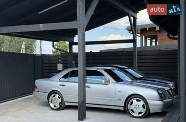 Седан Mercedes-Benz E-Class 1999 в 