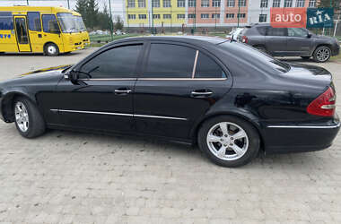 Седан Mercedes-Benz E-Class 2003 в Самборі