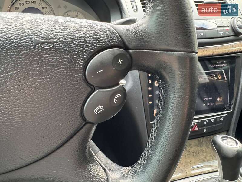 Седан Mercedes-Benz E-Class 2008 в Днепре