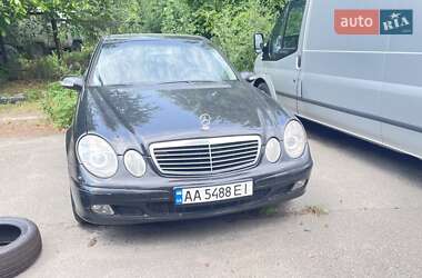 Седан Mercedes-Benz E-Class 2002 в Києві