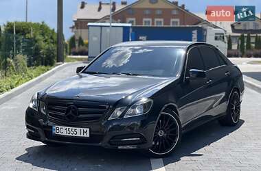 Mercedes-Benz E-Class 2011 Mercedes-Benz E-Class 2011